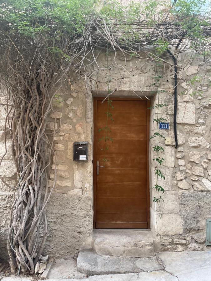Maison De Village Pernes-les-Fontaines Kültér fotó
