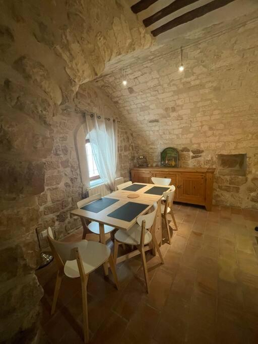Maison De Village Pernes-les-Fontaines Kültér fotó